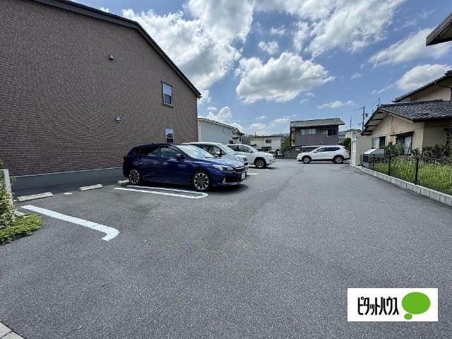 リブ　ブライト　パークＡ（102） 駐車場
