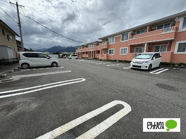 ピーチヒルＡ（101） 駐車場