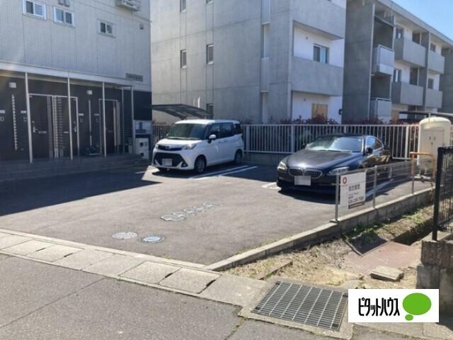 メイツ　Ｓ・Ｏ（102） 駐車場