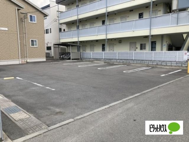 セレーノＡ（203） 駐車場