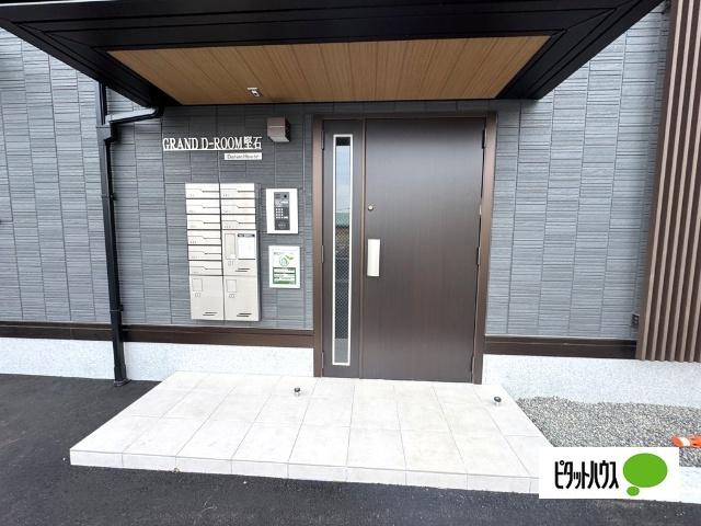 GRAND D-ROOM 堅石（303） エントランス