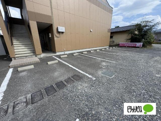 ボヌール・フルール 駐車場