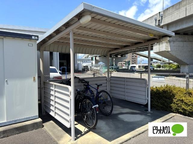 ウーバ　ノーベ（102） 共有部分
