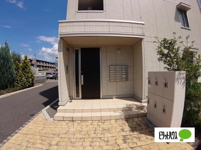 コンフォート征矢野（206） エントランス