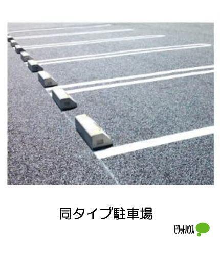 ミニョン　フロル　Ｂ（102） 駐車場