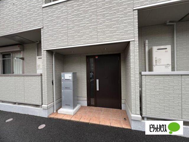 ペルソワール高田（101） エントランス