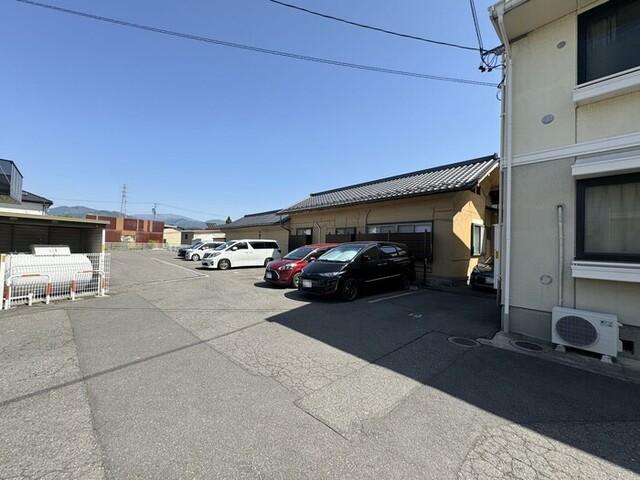 パストラル大塚　Ａ（212） 駐車場