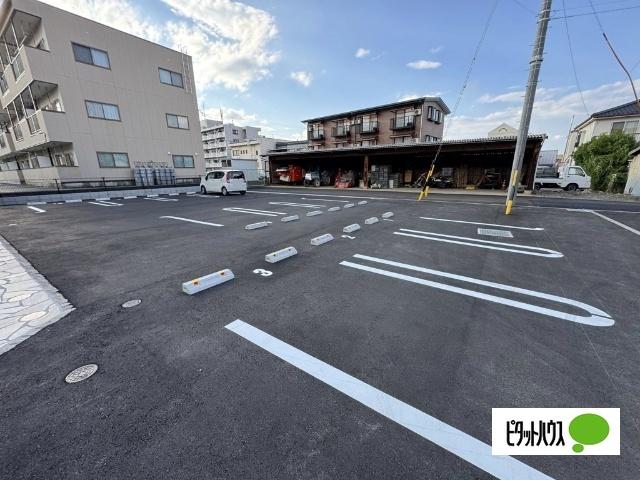 コーポ林Ⅱ（104） 駐車場