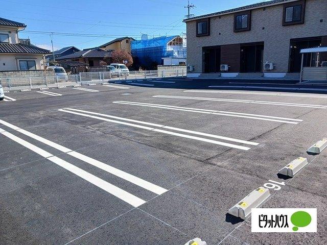 プラーム上田Ⅰ（103） 駐車場
