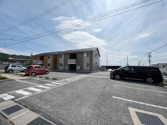 セジュールあやめ　Ａ/Ｂ/Ｃ（A102） 駐車場