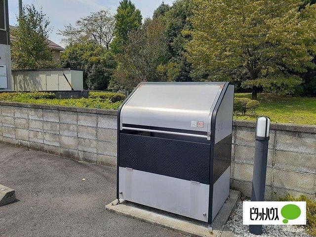 メゾン　トゥールヌソル（103） 共有部分