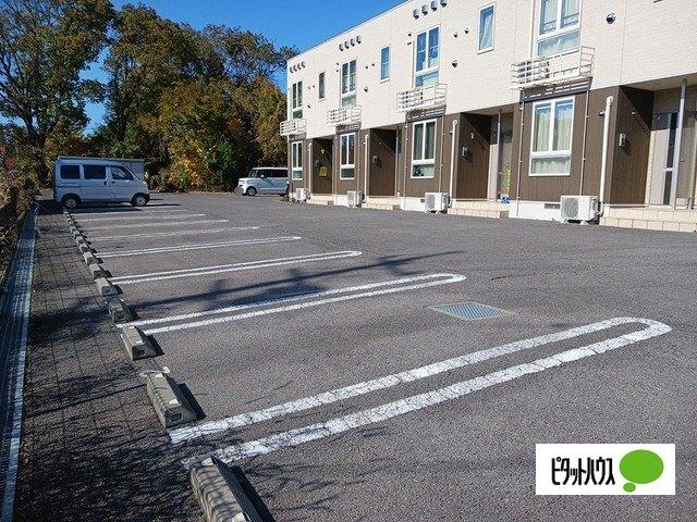 グラン・エチュード　Ⅱ（102） 駐車場