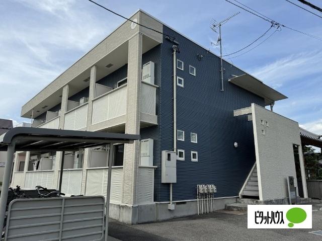 ハチマル（102） 外観