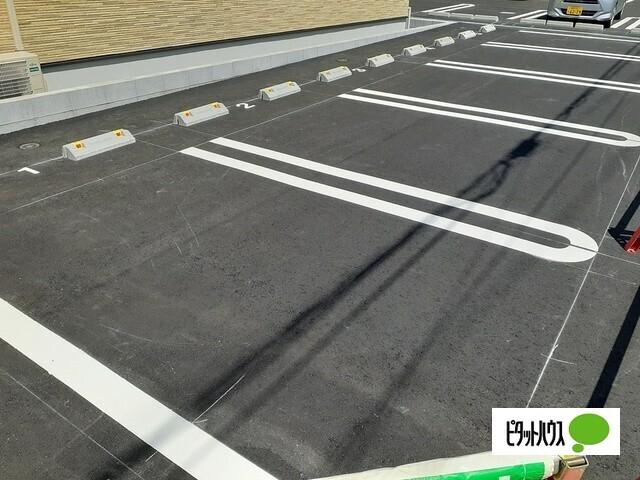 プラーム小諸　Ⅰ（102） 駐車場