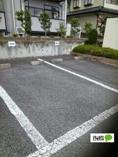 アメニティー大井（202） 駐車場