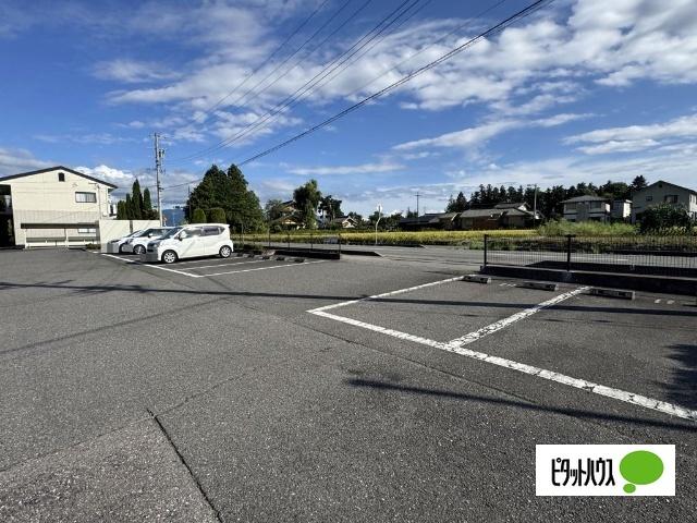 アメニティ−あずみ野Ｃ（201） 駐車場