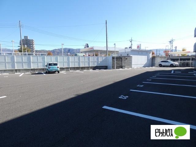 おおみなみアパート（26） 駐車場