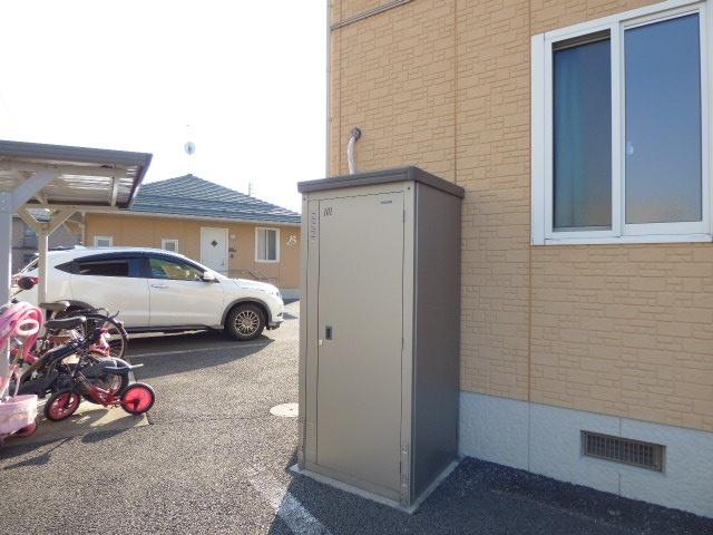 シャーメゾン青葉　A棟 共有部分