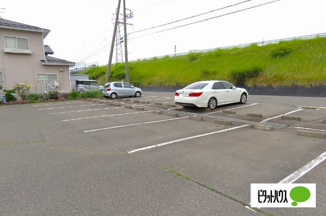 Limpia Sun・Fulatsみやびか 駐車場