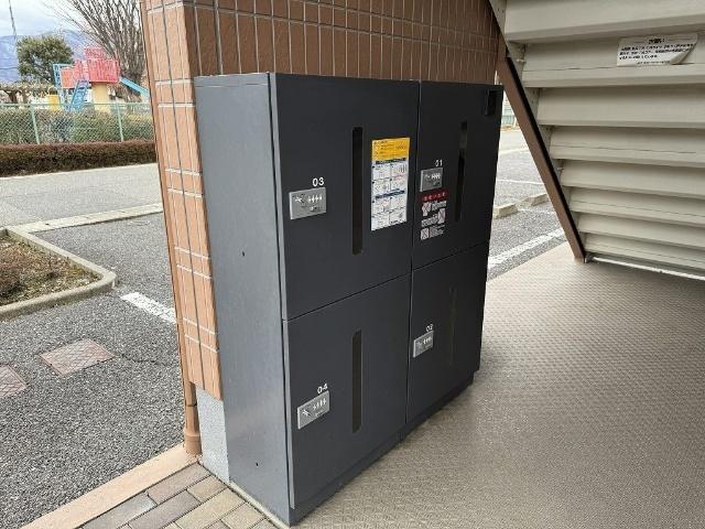 ディアス巾下　Ｂ エントランス