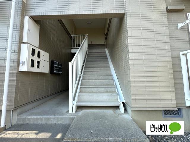 カンパーニュ寿Ａ エントランス