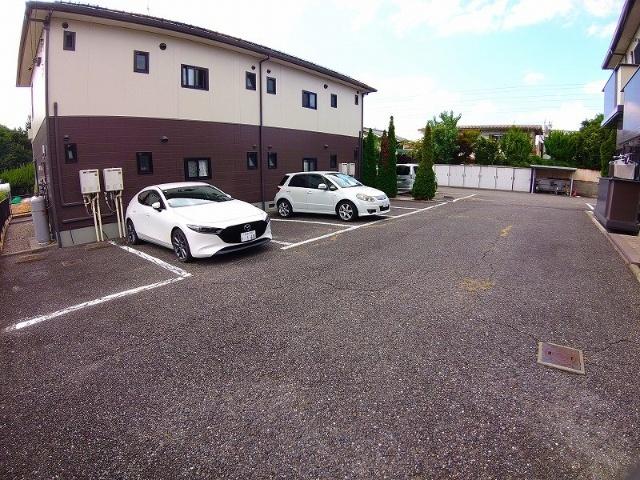 ディアスミナミＡ 駐車場