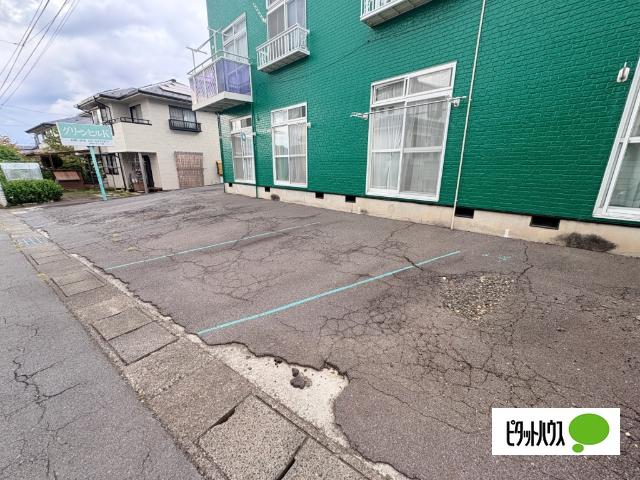 グリーンヒルＫ 駐車場