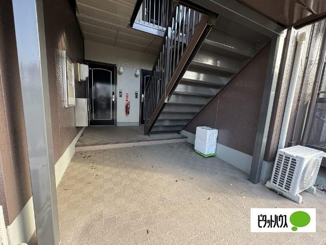 フレグランス清水 エントランス