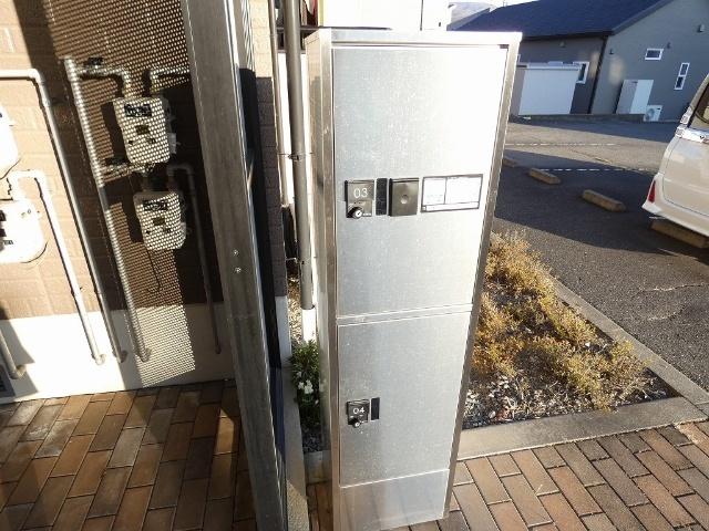 レザン松岡 エントランス