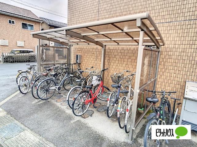 M's　EAST 駐車場