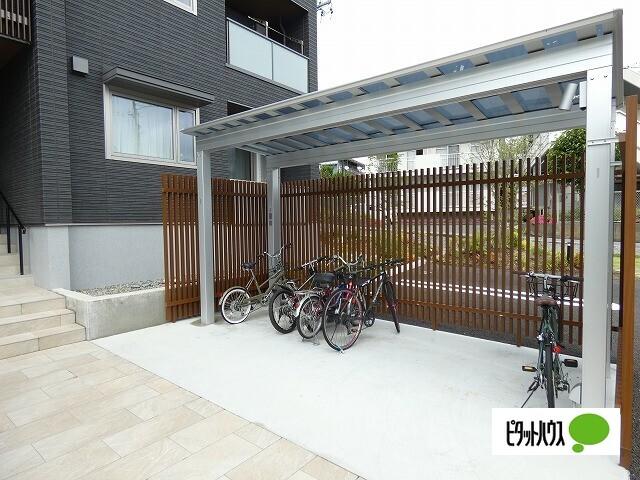 Ａ　Ｃｌｏｕｄ　Ｒｅｓｉｄｅｎｃｅ 共有部分