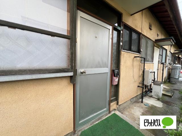 川井様三輪10丁目連棟 エントランス