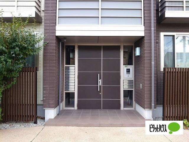 MASTTOWN Grantage エントランス