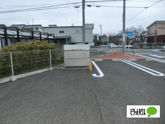 ラルジエール その他
