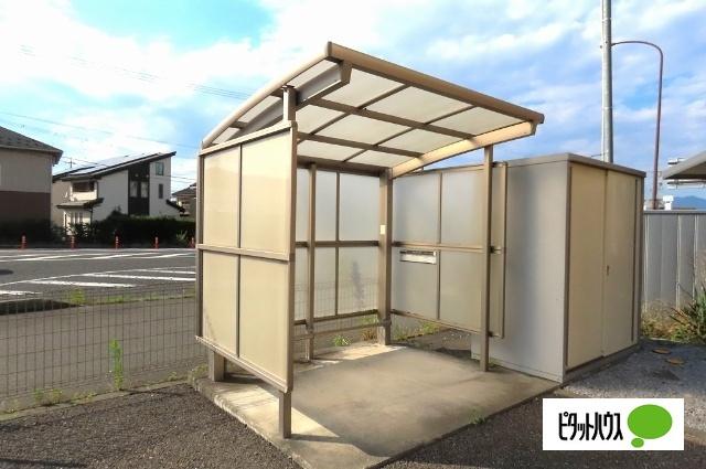 ｕｒｂａｎ　ｃｏｕｒｔ その他