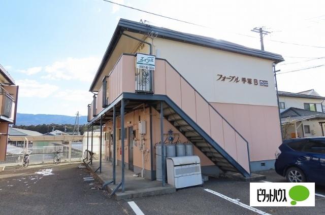 フォーブル手塚Ｂ エントランス