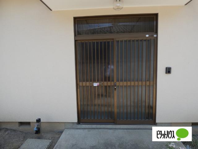 長野市稲里一戸建 エントランス