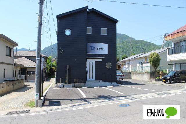 Ｒギャラリー（103） 駐車場