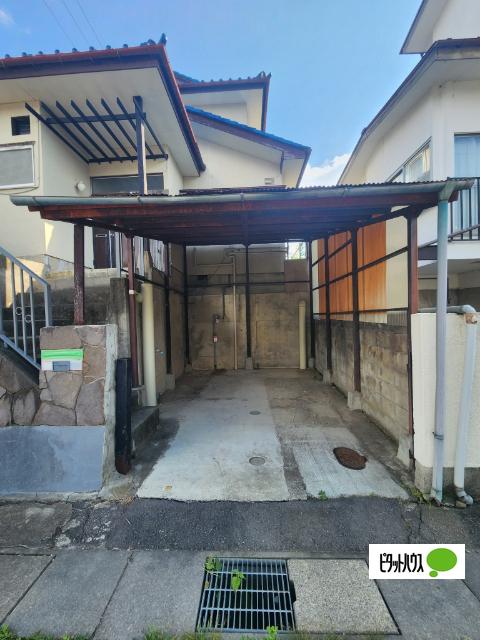 上田諏訪形戸建 駐車場