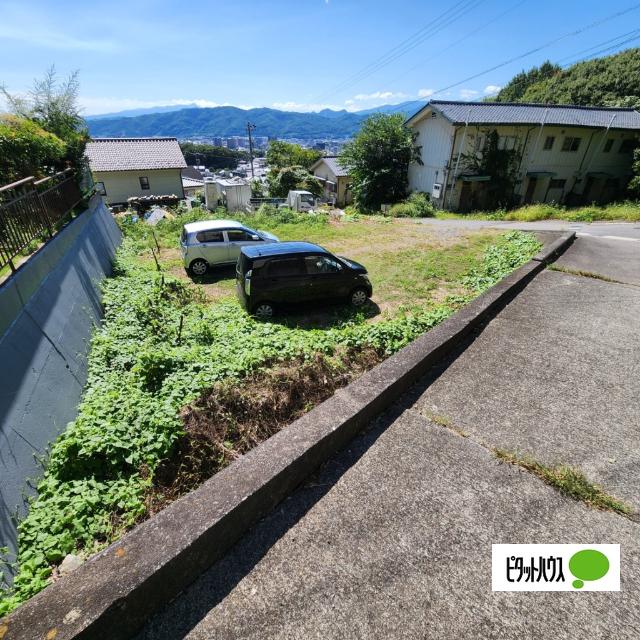 上田新田戸建 駐車場
