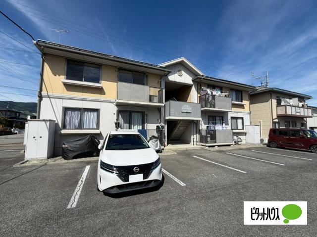 アーバングレイス　Ｃ棟 駐車場
