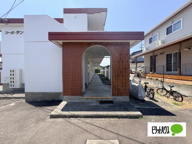 コーポサンライズ エントランス