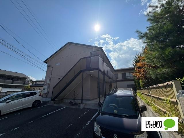ヴィラ宮沖 駐車場
