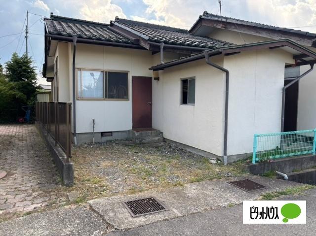 稲里町田牧貸家 駐車場
