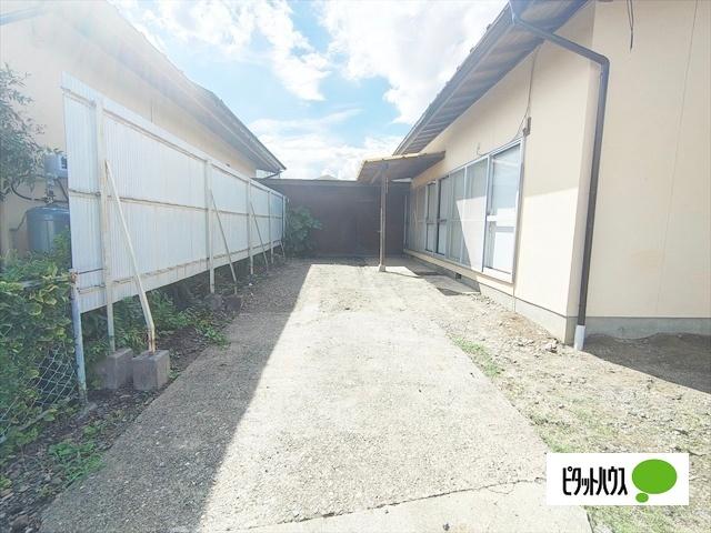 長野市大字北尾張部一戸建 駐車場