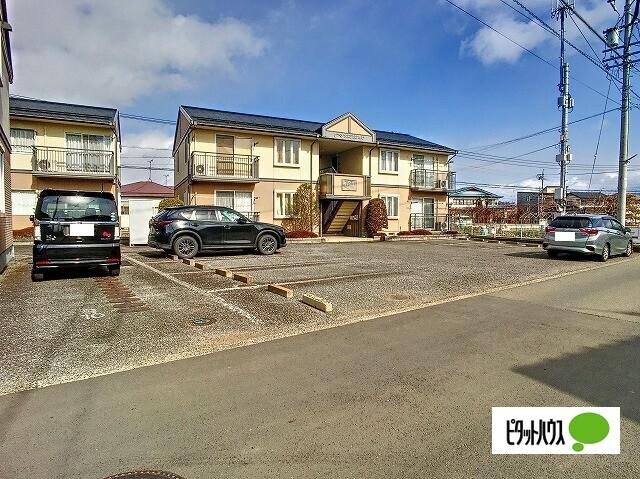ディアスキタコー　Ｃ棟 駐車場