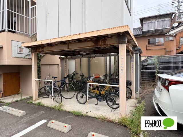 モアグレース16 共有部分