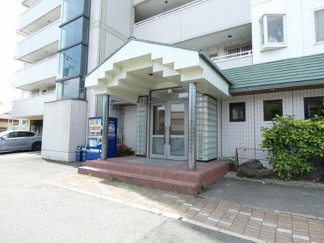 八紘レジデンス 物件画像