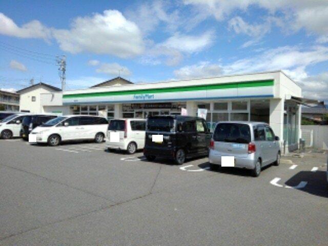 ファミリーマート長野芹田店：650m