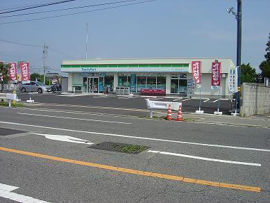 ファミリーマート松本岡田店：182m